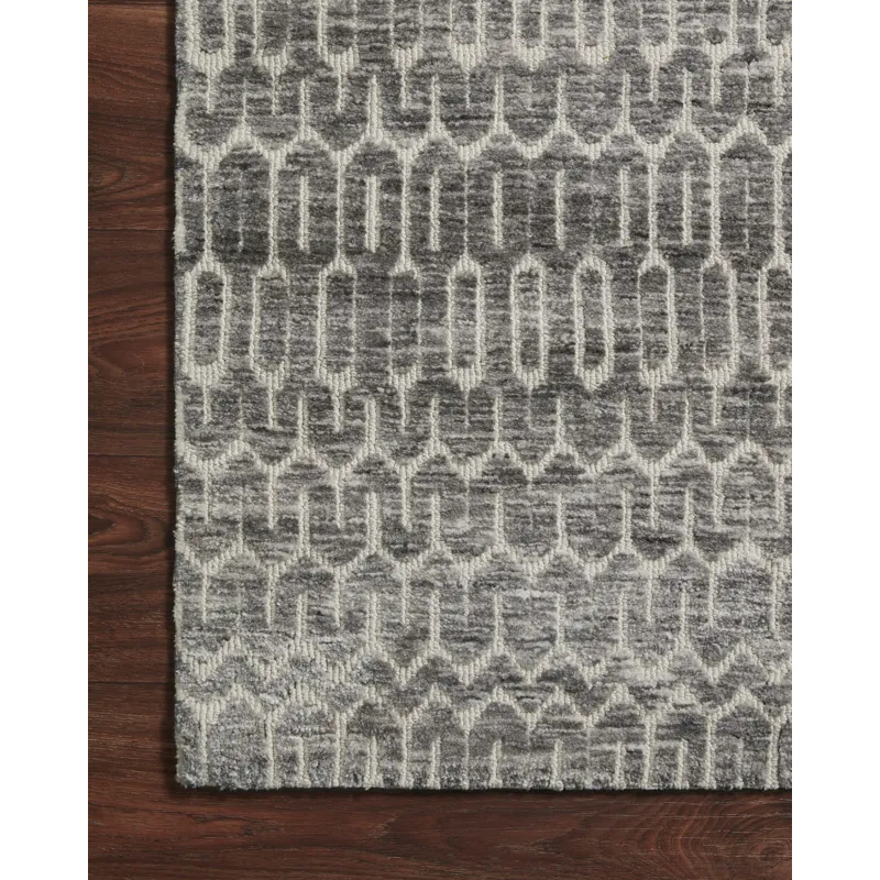 Neda Ivory / Charcoal Rug (7' 9" X 9' 9")