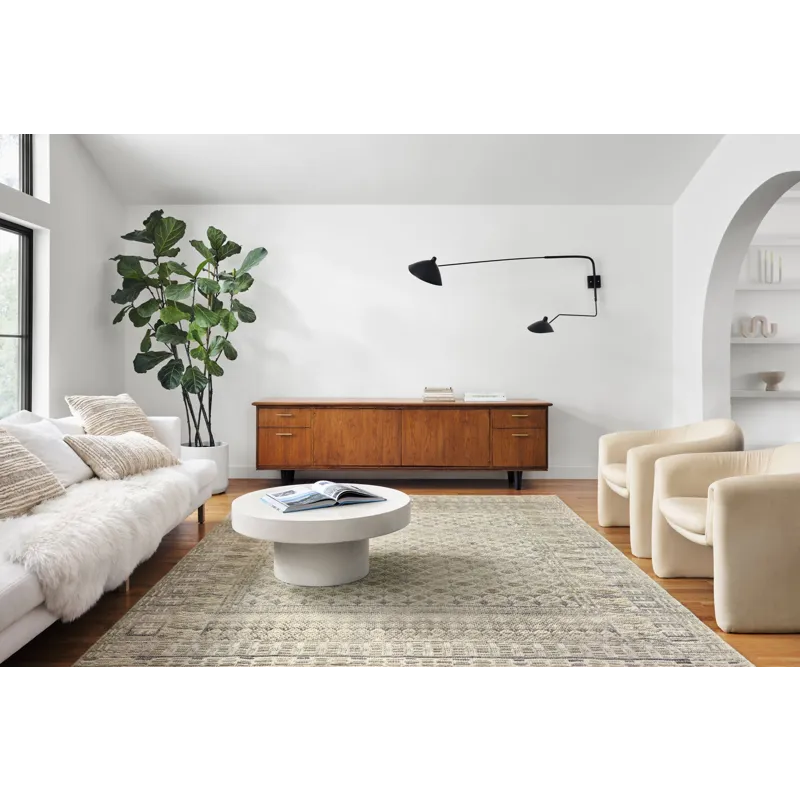 Nola 5\'-6\" X 8\'-6\" Rug