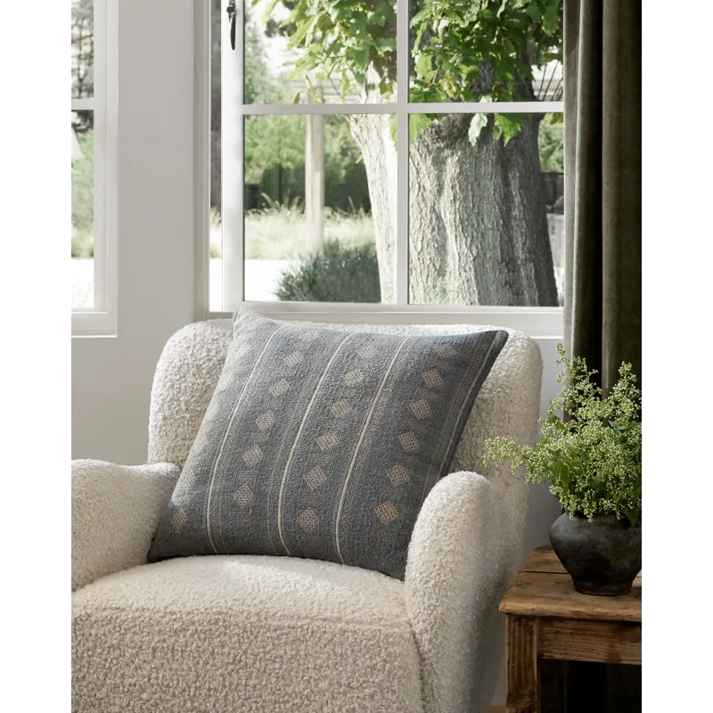 Loloi X Amber Lewis 22\" X 22\", Poly-Filled Pillow