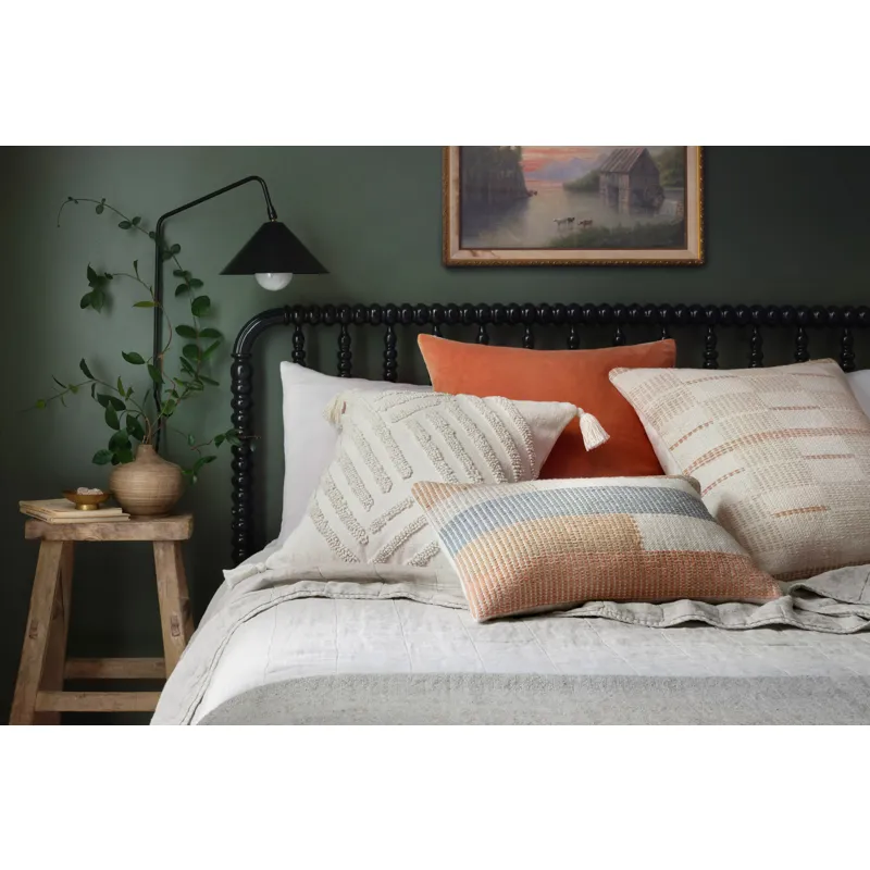 Pillows Ivory Pillow (18\" X 18\" Cover W/Down)