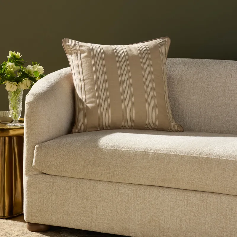 Chris Loves Julia x Loloi Verona Natural 22\'\' x 22\'\' Cover w/Down Pillow