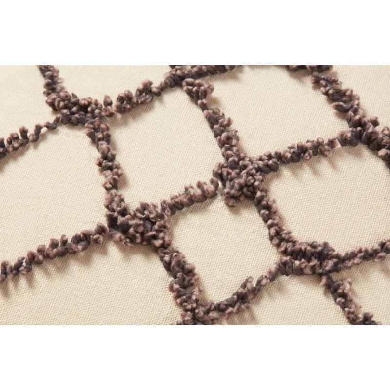 Pillows Ivory / Black Pillow (18\" X 18\" Cover W/Down)