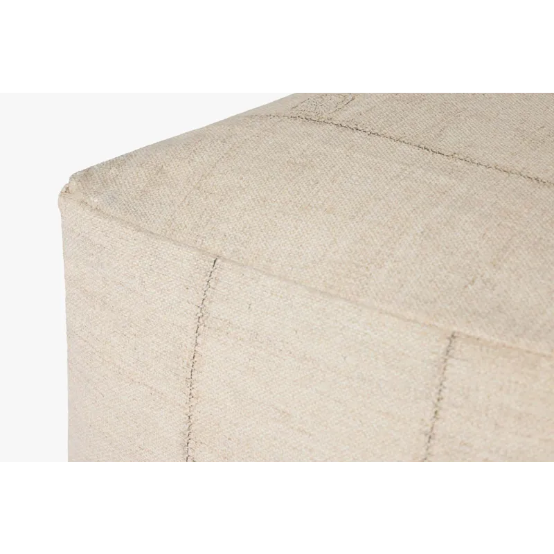 18\"w X 18\"d X 18\"h Pouf