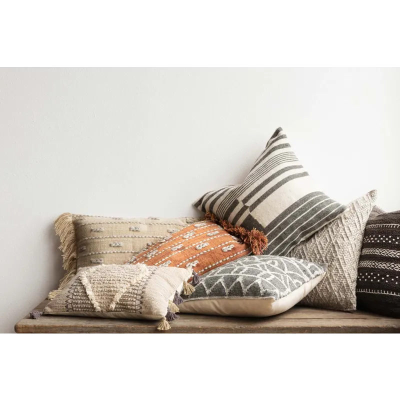 Loloi X Ed Ellen Degeneres 16\" X 26\", Cover Only Pillow