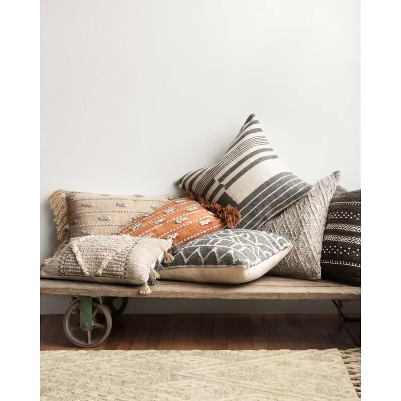 Loloi X Ed Ellen Degeneres 16\" X 26\", Cover Only Pillow