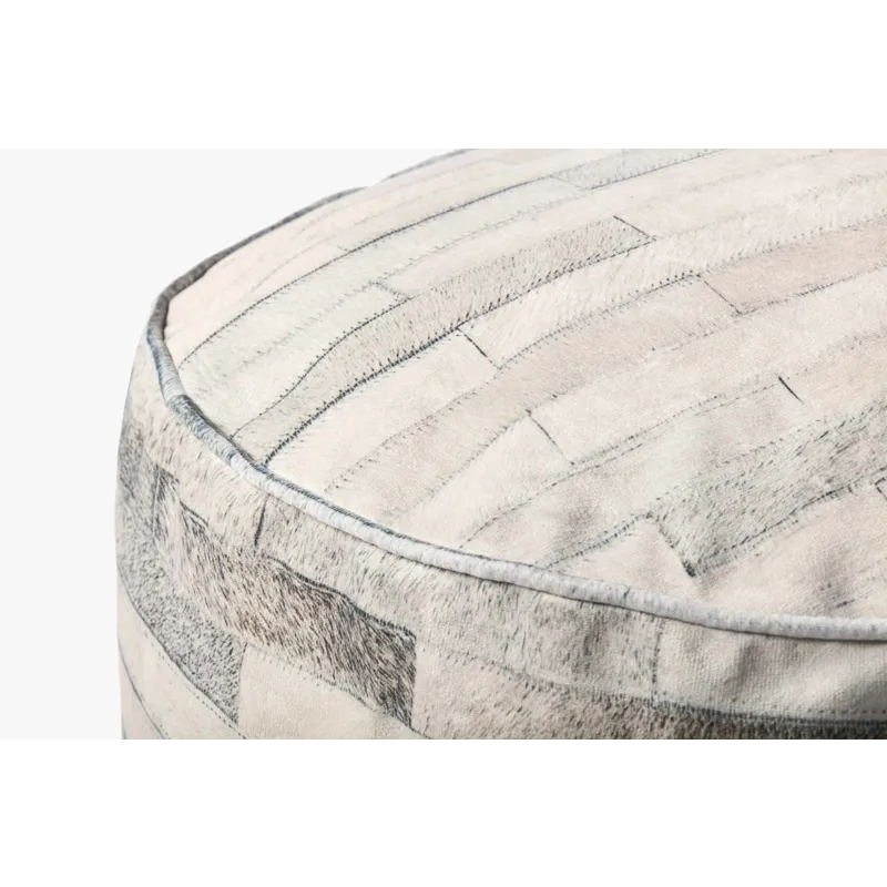 20\"w X 20\"d X 20\"h Pouf