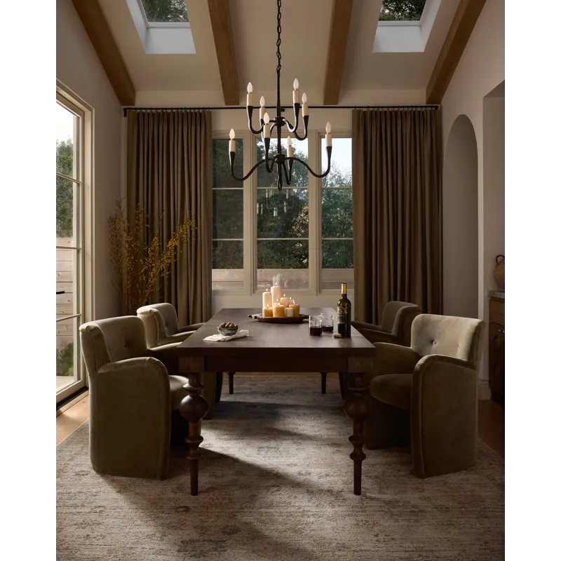 Priscilla 7\'-10\" X 10\' Rug