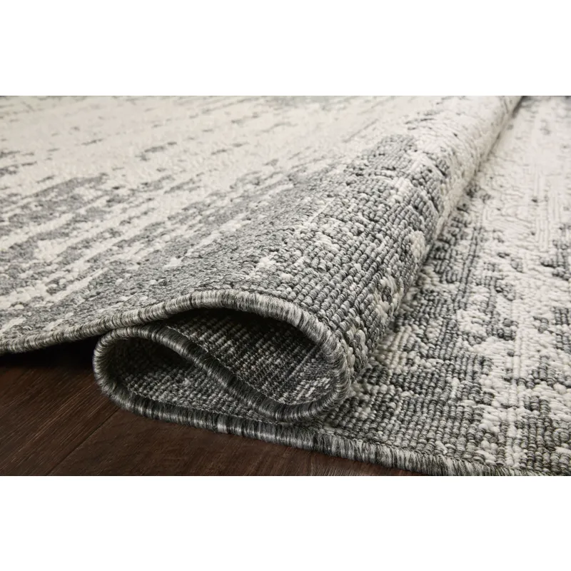 Rainier Ivory / Grey Rug (2' 3" X 7' 7")