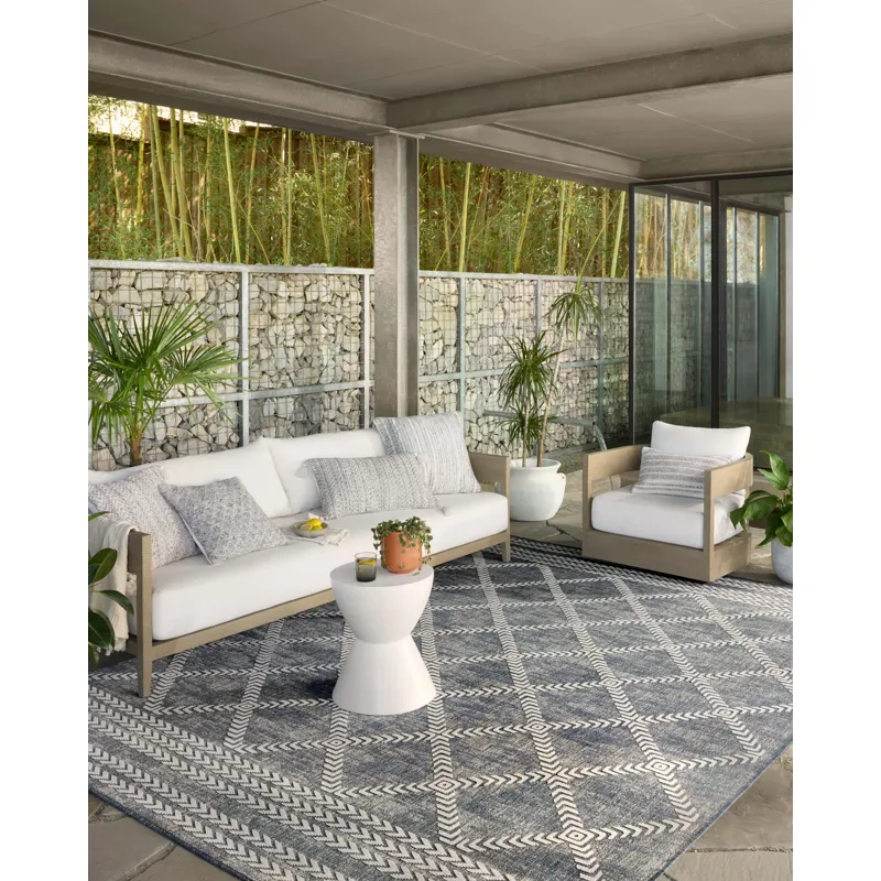 Rainier Denim / Ivory Rug (11' 6" X 15')