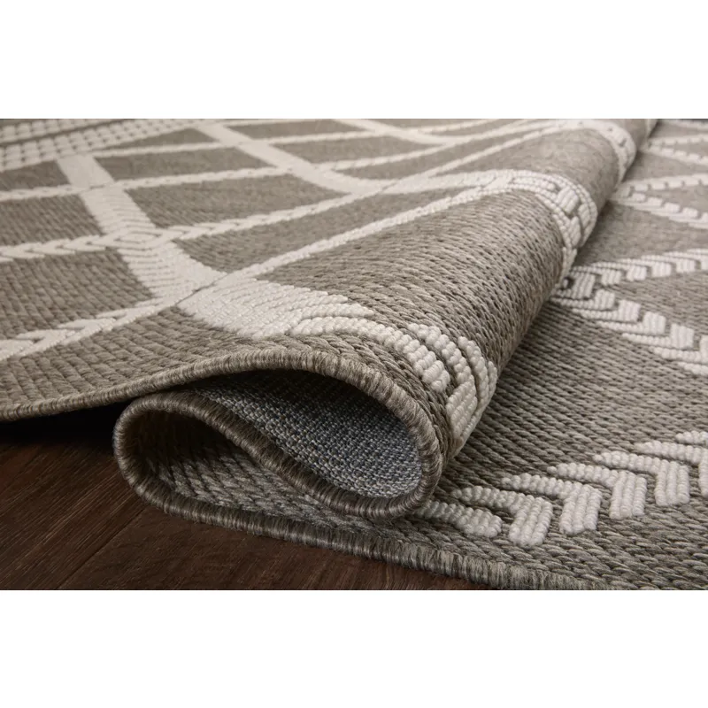 Rainier Natural / Ivory Rug (5' 3" X 7' 7")