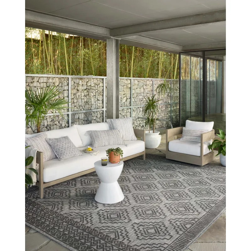 Rainier Grey / Charcoal Rug (7' 10" X 10' 10")