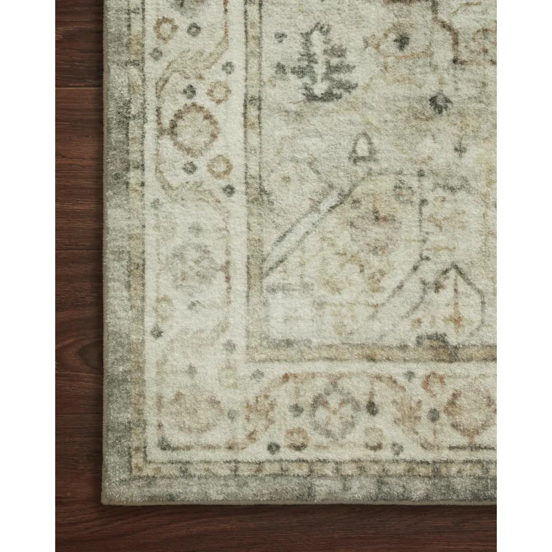 Rosette Sage / Beige Rug (2' 2" X 3' 8")