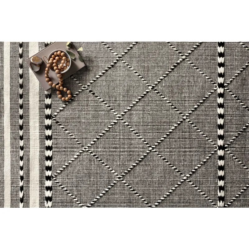 Sawyer Black Rug (9' 3" X 13')