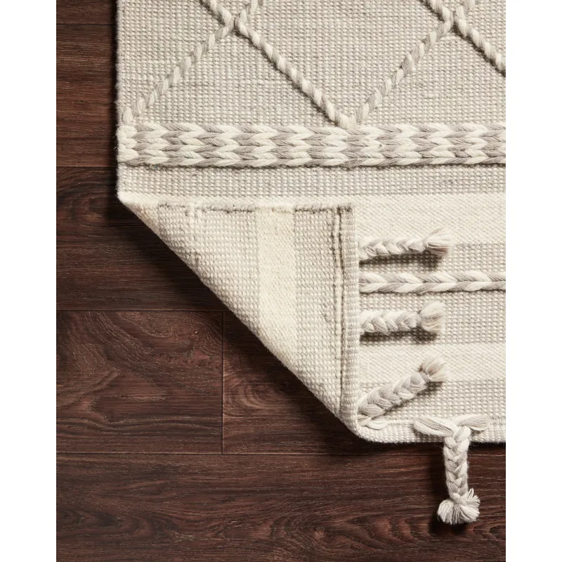 Sawyer Silver Rug (7' 6" X 9' 6")