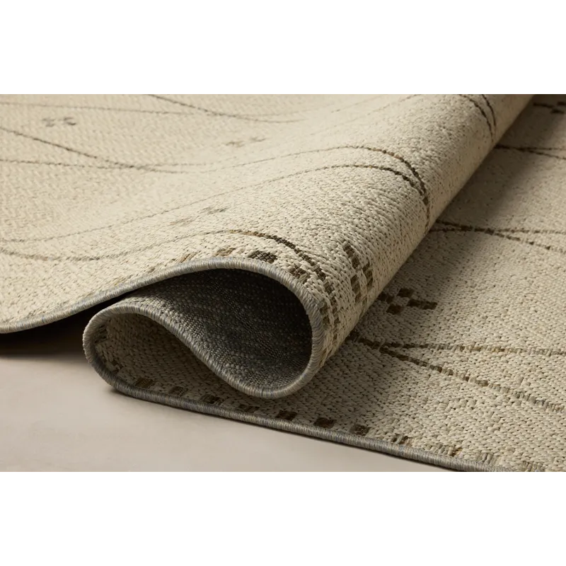 Loloi Saylor Ivory / Pebble 6\'-3\" x 9\'-2\" Indoor/Outdoor Rug