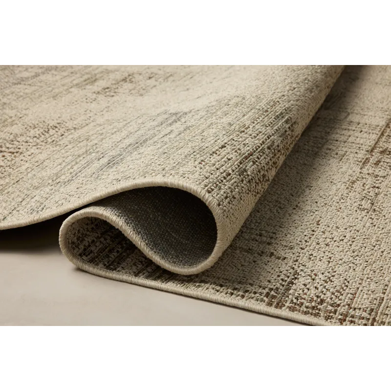 Loloi Saylor Ivory / Fog 2\'-3\" x 3\'-9\" Indoor/Outdoor Rug