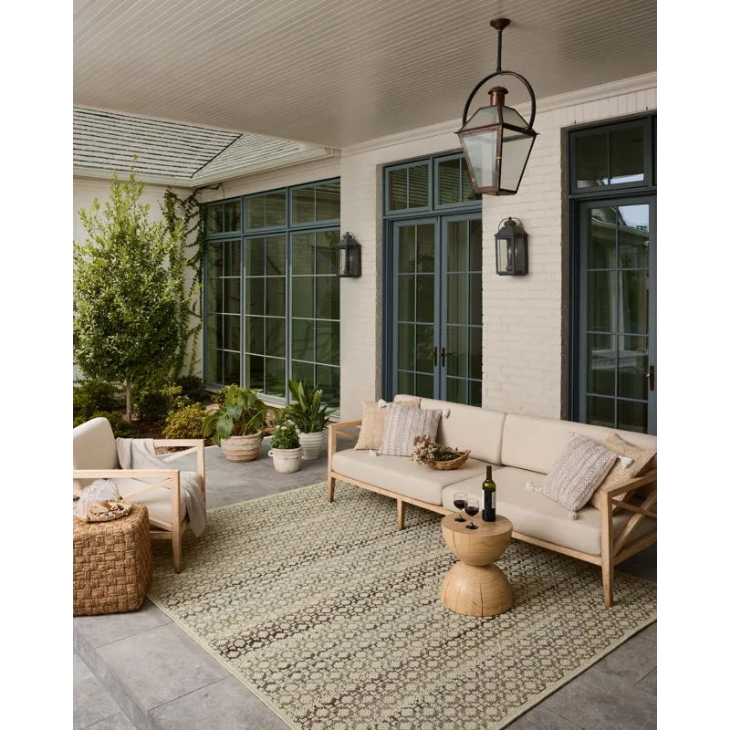 Loloi Saylor Ivory / Multi 9\'-2\" x 13\' Indoor/Outdoor Rug