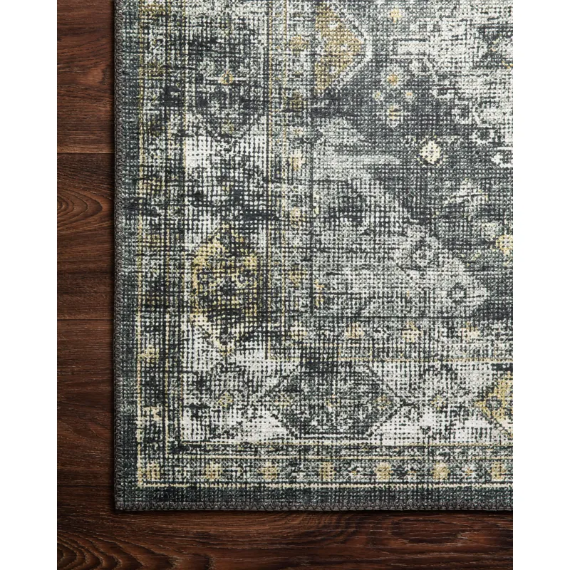 Skye Graphite / Silver Rug (2' 0" X 5' 0")