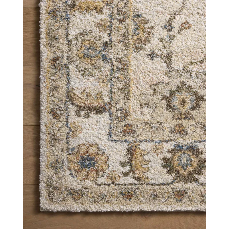 Tamryn 2\'-7\" X 4\' Rug