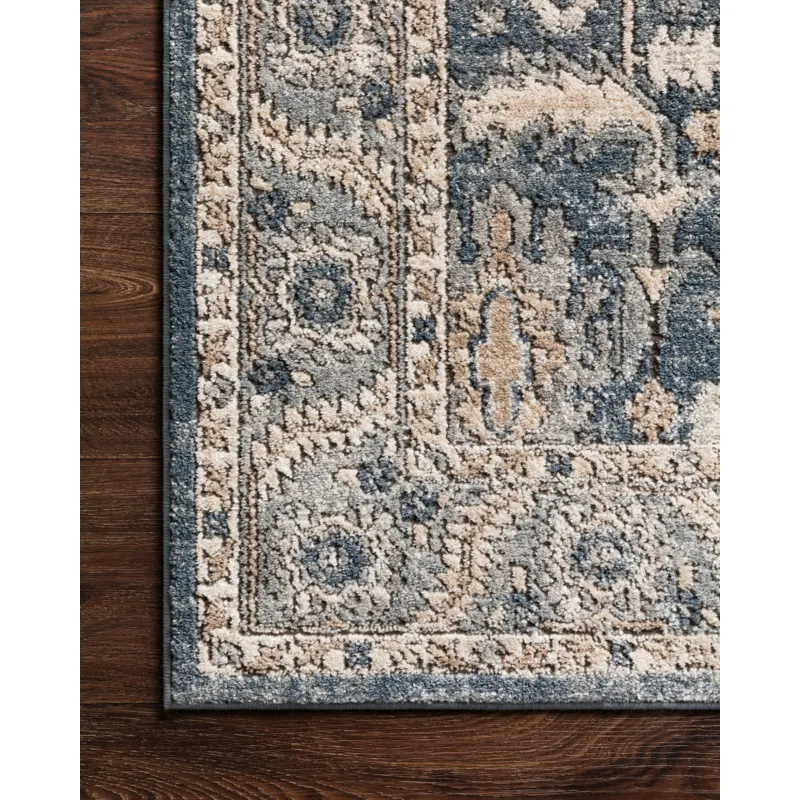 Teagan Denim / Pebble Rug (3' 4" X 5' 7")