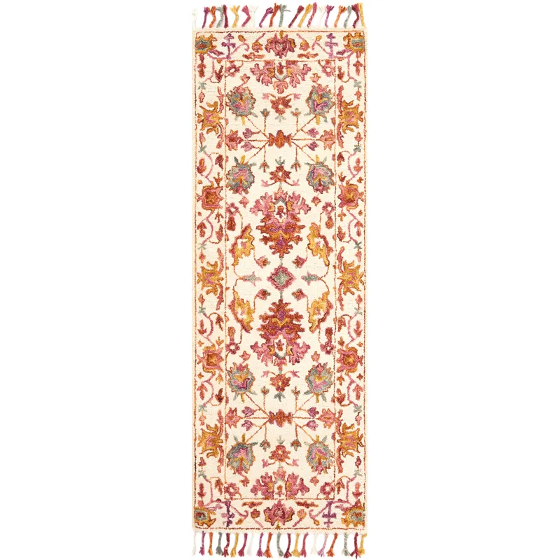 Zharah Berry Rug (5' 0" X 7' 6")