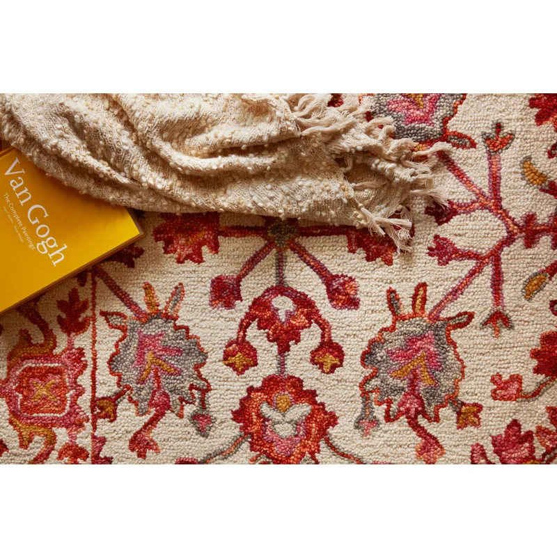 Zharah Berry Rug (5' 0" X 7' 6")