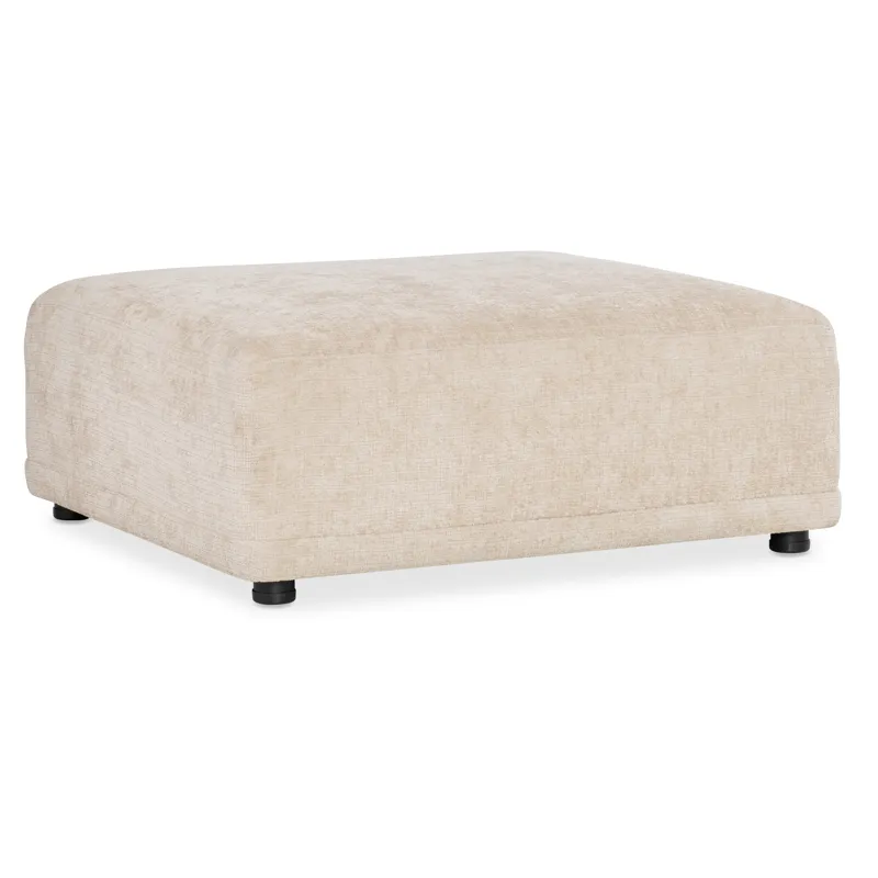 Amari Ottoman