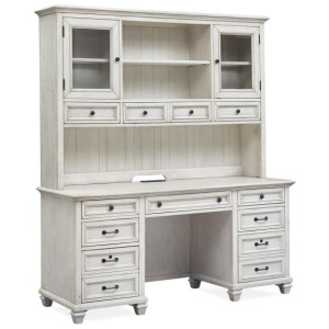 Newport Hutch