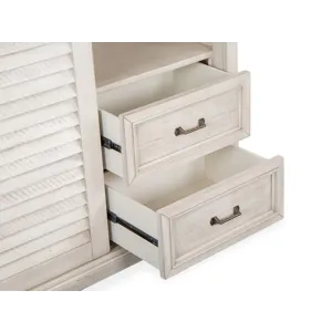 Newport Gentleman\'s Chest