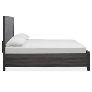Merrifield - Black Complete King Panel Bed