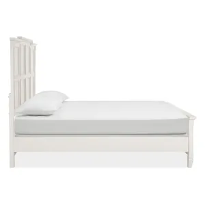 Willowbrook Egg Shell White California King Panel Bed