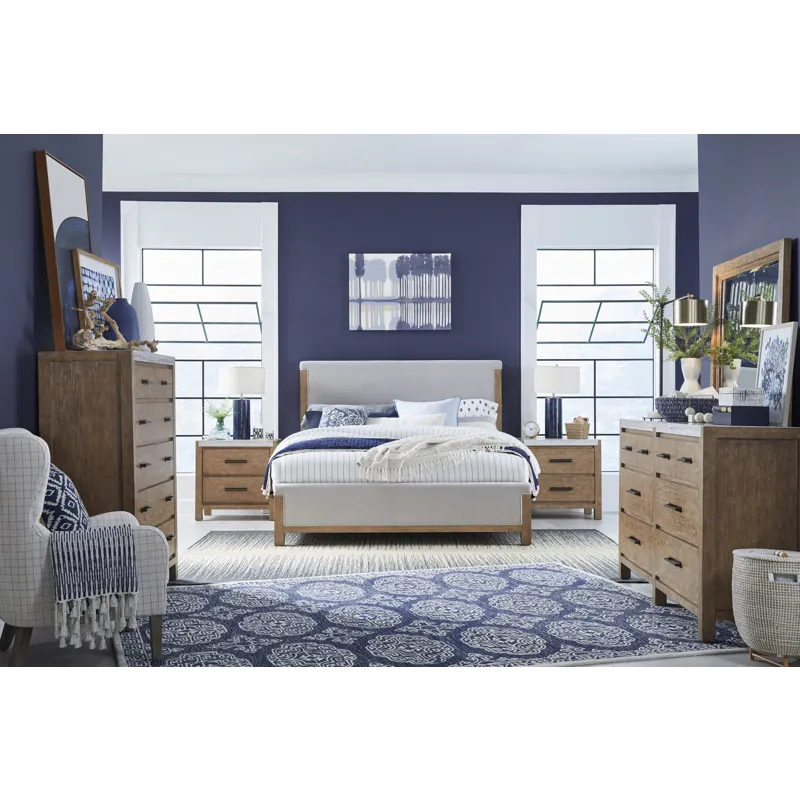 Plum Creek Sierra Brown Queen Upholstered Panel Bed