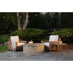 Catalina Club Chair in Poros Dune (D)