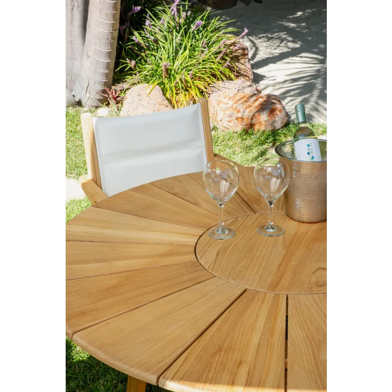 Harbor Round Dining Table