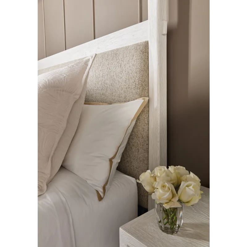 Margaritaville Duval Queen Poster Bed