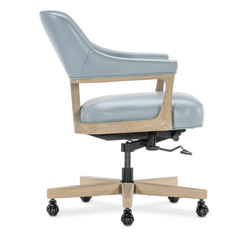 Margaritaville Serpentine Executive Swivel Tilt Chair