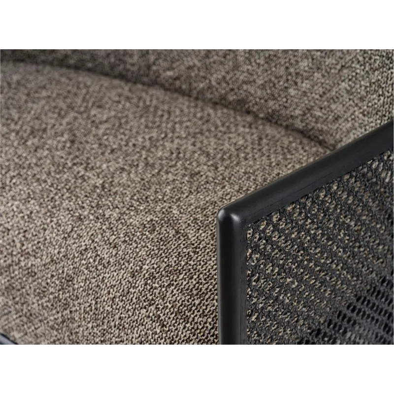 Laura Kirar Taru Settee