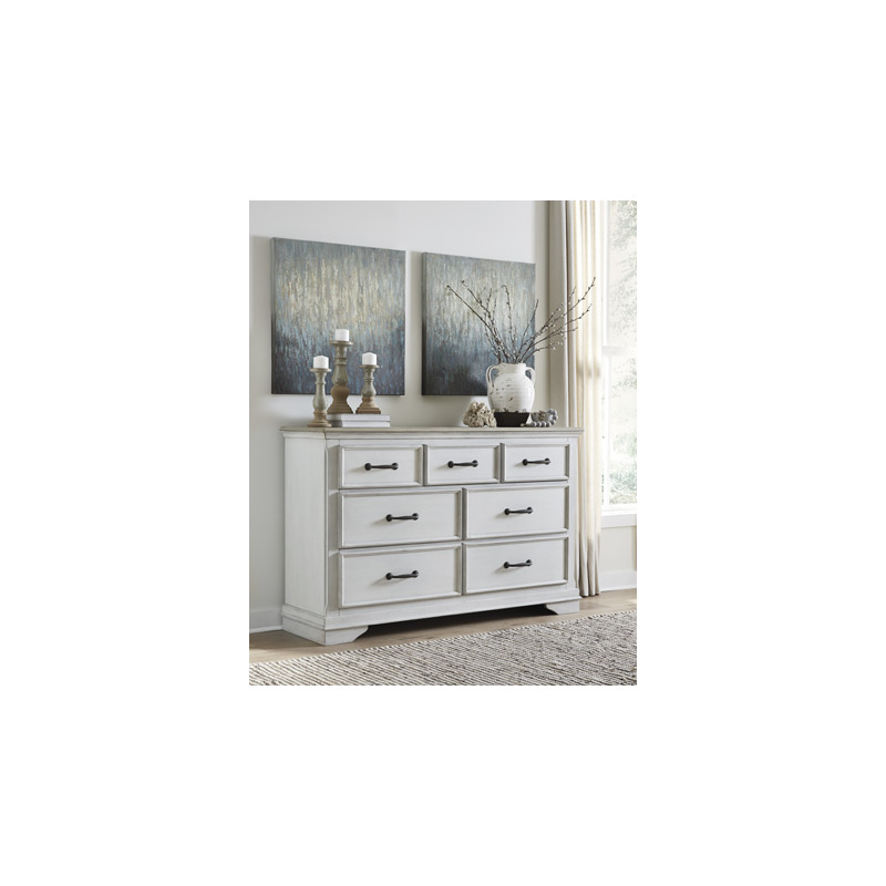 Teganville Dresser by Millennium by Ashley B75531 Missouri Furniture