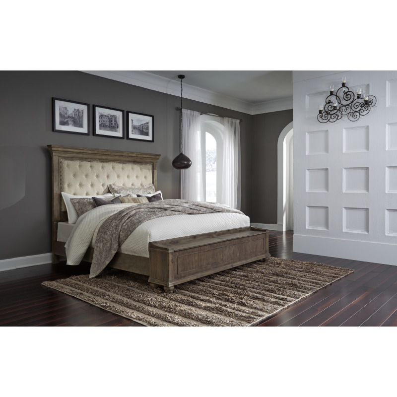 Johnelle Queen Panel Bed with Storage