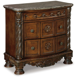 NORTH SHORE THREE DRAWER NIGHTSTAND