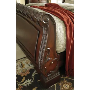 North Shore Queen Sleigh Bed