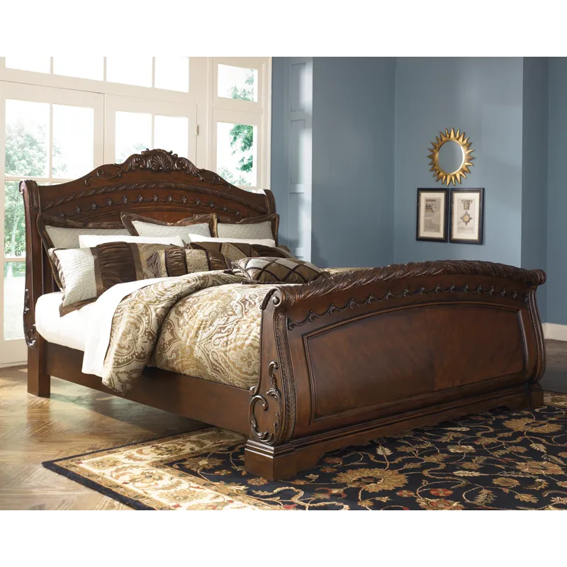 North Shore King Sleigh Bed