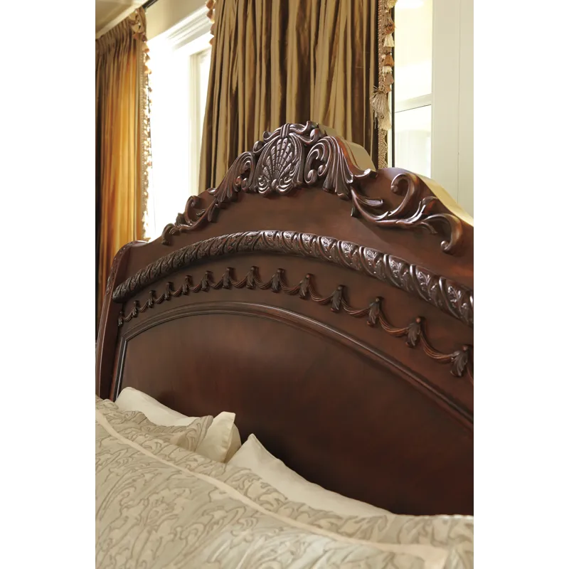 North Shore Queen Sleigh Bed