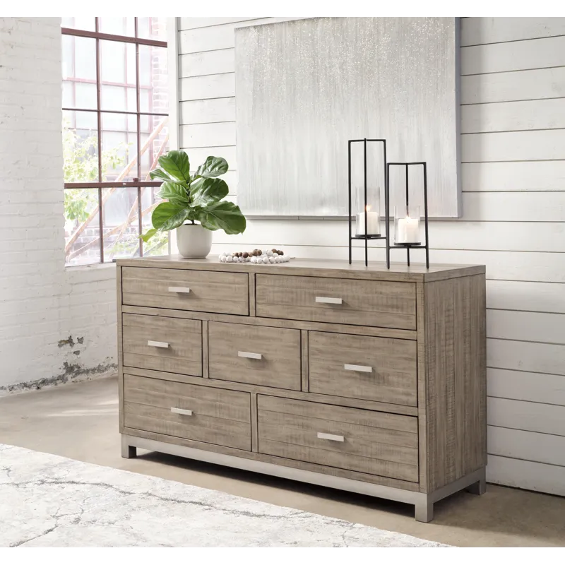 Krystanza Dresser