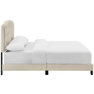 Amelia Queen Upholstered Fabric Bed