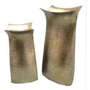 Thrive Vase Large Bronze