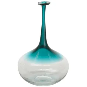 Delicate Vase Wide