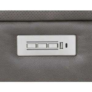 Daniel Triple Power Leather Theater Love