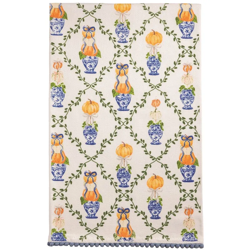 Pumpkin Topiary Towel