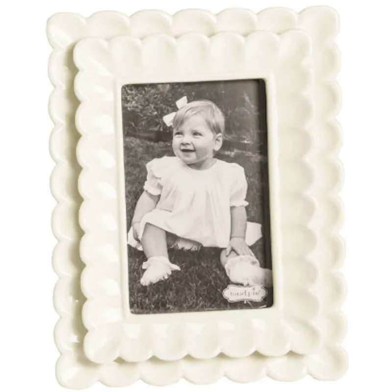 4X6 Scalloped Frame
